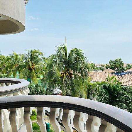 Glory Beach Resort Own Port Dickson Exteriör bild