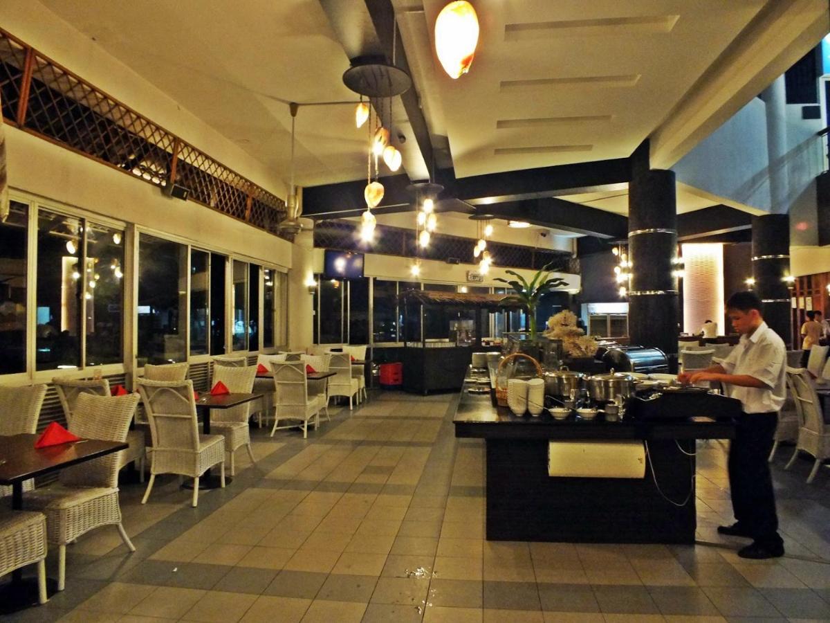 Glory Beach Resort Own Port Dickson Exteriör bild